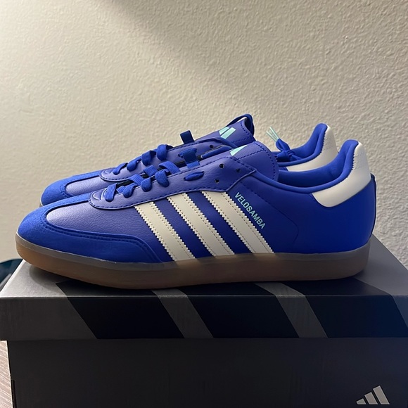 NWT Adidas Men's The Velosamba Vegan Shoes - Lucid Blue/Off White - HQ6709 - Picture 3 of 12